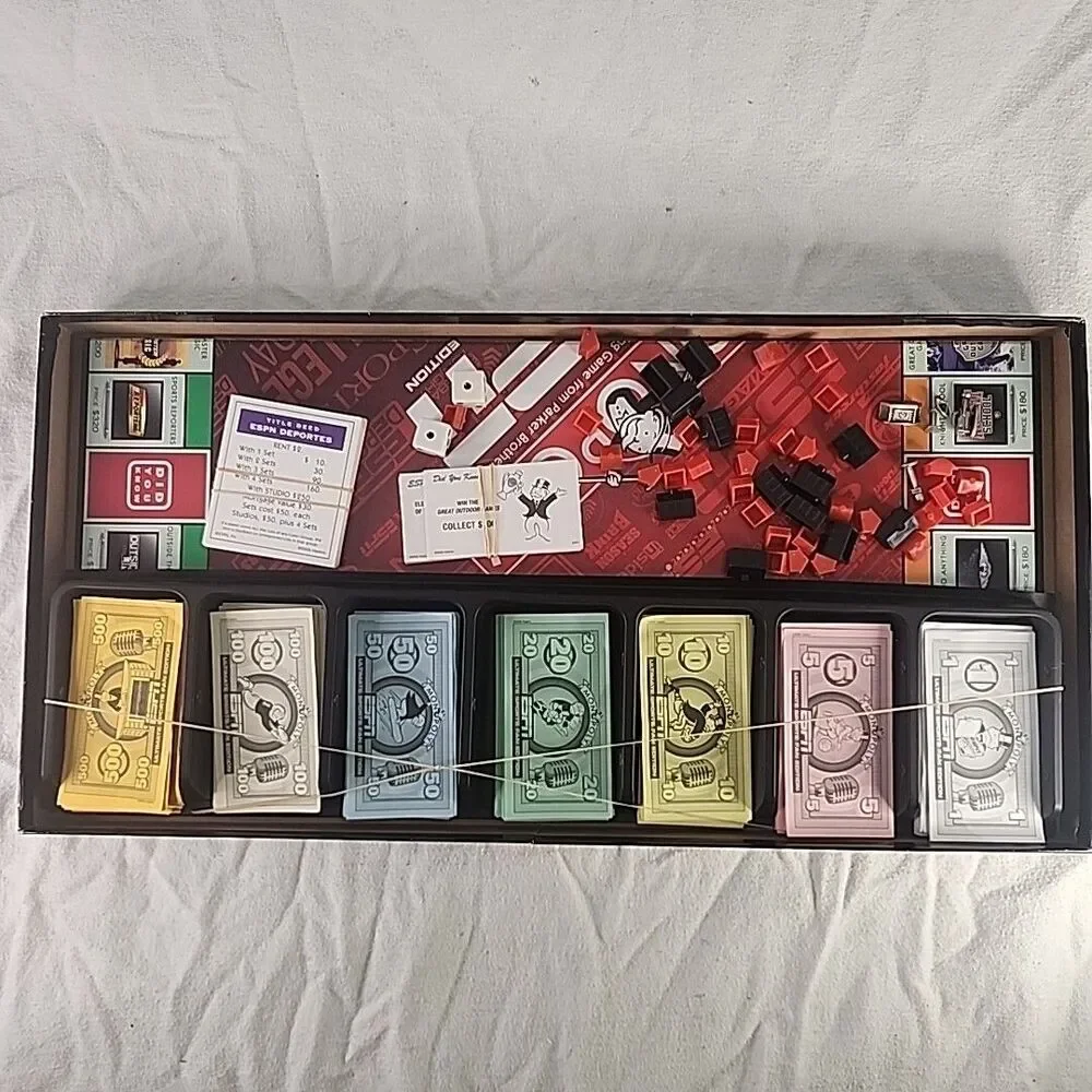 Monopoly Hasbro 2006 ESPN Ultimate Sports Fan Edition Board Game 2 Tokens Missin
